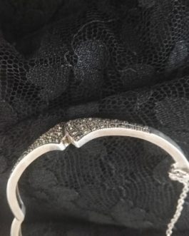 Pulsera plata con marquesitas