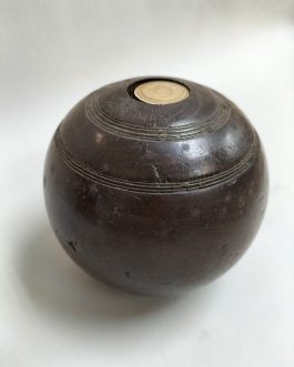 Antigua bola de bolos