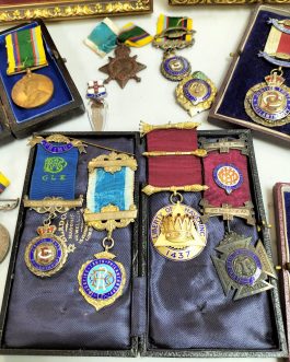 Colección de 15 medallas antiguas masoneria y fraternidades