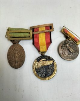 Antiguas medallas de campaña