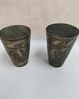 Vasos de té antiguos